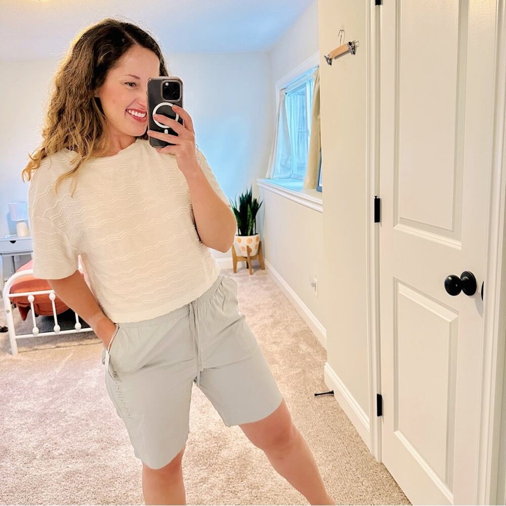 NWT Free Assembly Gray Shorts Medium